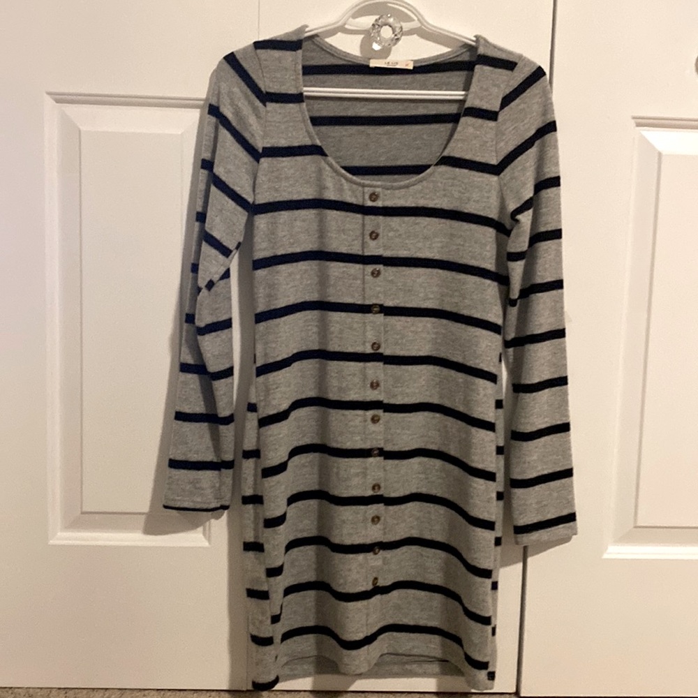 Soft Le Lis Tunic Sweater